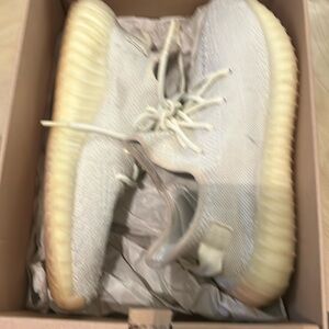 New Sesame Yeezy Boost 350 V2 (Chas)